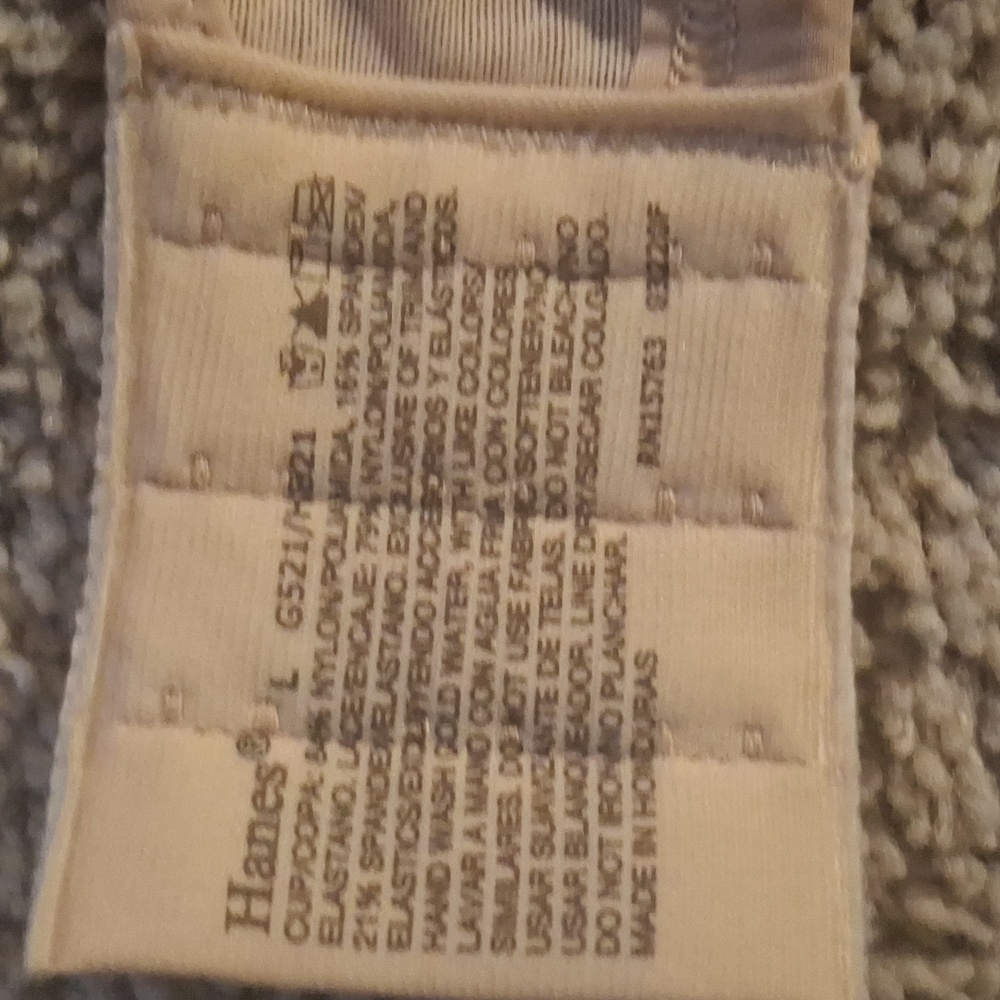 Hanes Bra Bundle - Picture 13 of 13